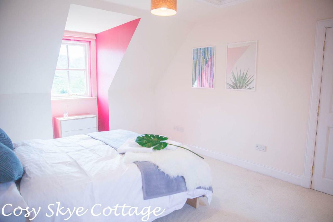 Cosy Skye Cottage Kingsburgh ภายนอก รูปภาพ