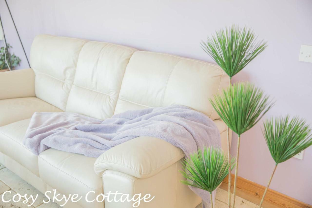 Cosy Skye Cottage Kingsburgh ภายนอก รูปภาพ