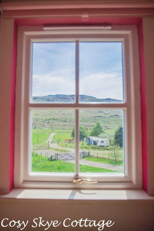 Cosy Skye Cottage Kingsburgh ภายนอก รูปภาพ
