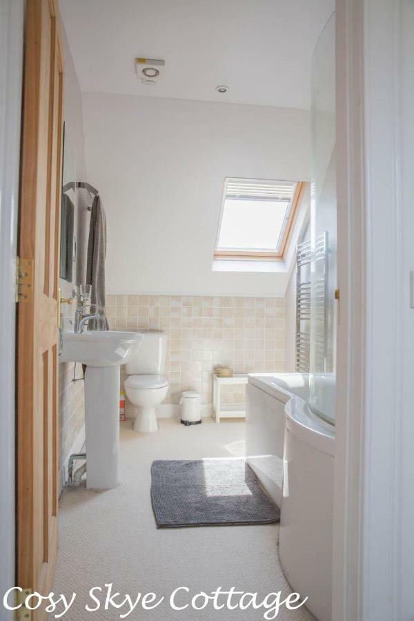 Cosy Skye Cottage Kingsburgh ภายนอก รูปภาพ